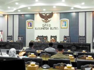 DPRD Kabupaten Blitar Gelar Rapat Paripurna Agenda Penyampaian LKPJ Bupati Blitar Tahun 2023