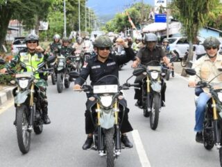 Gunakan Sepeda Motor, Wali Kota Asripan Nani Pantau Langsung Pelaksanaan Pemilu