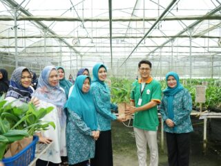 Pj Ketua TP-PKK Provinsi Sumut dan Ketua TP PKK Asahan Kunjungi PT. Hijau Surya Biotechindo