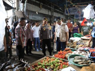 Wali Kota Asripan Nani Pantau Harga Bahan Pokok di Pasar