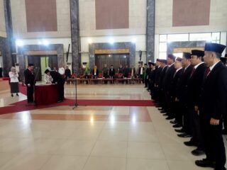 Persiapan Pilkada, KPU Bangkalan Lantik 90 Anggota PPK