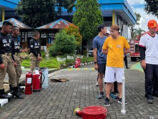 Simulasi Tanggap Darurat Kebakaran Digelar di PLN UP3 Kotamobagu