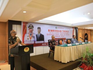 Wali Kota Asripan Nani Buka Bimtek Pengadaan Barang dan Jasa di Desa