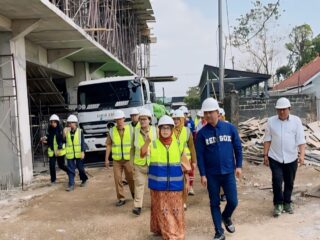 Bupati Blitar Tinjau Pembangunan Gedung Rawat Inap RSUD Ngudi Waluyo
