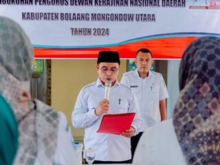 Pj Bupati Sirajudin Lasena Kukuhkan Pengurus DEKRANASDA Bolmut