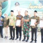 Plt Bupati Sidoarjo Subandi Serahkan Bantuan Irigasi Perpompaan