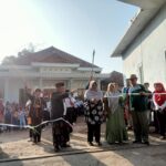 Ponpes Raudhatul Ulum Kaseman Parseh Socah Gelar Jalan Sehat Diiringi Drasandhi