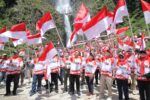 Ratusan Bendera Merah Putih Berkibar di Tempat Wisata Alam Air Terjun Ponot