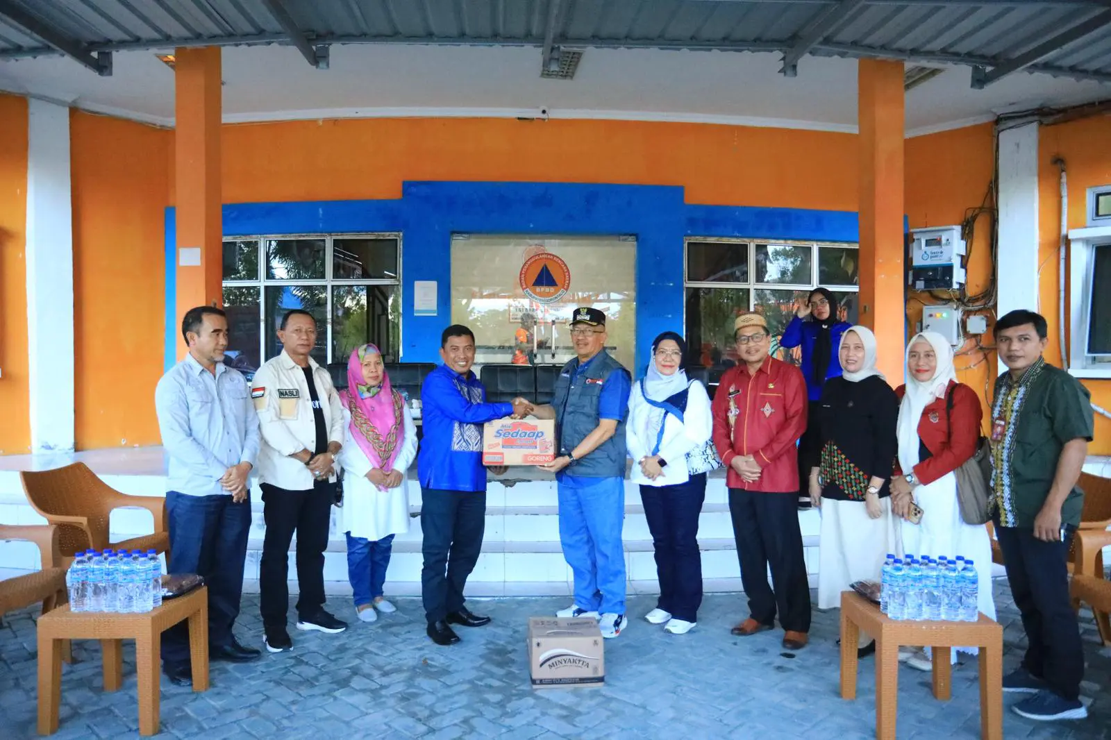 Wali Kota Asripan Nani Salurkan Bantuan Bagi Masyarakat Terdampak Bencana Alam di Gorontalo