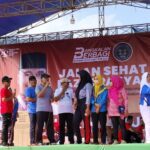 Pasangan ManFaat Gelar Jalan Sehat dan Bazar Rakyat di Kamal, Ribuan Warga Antusias