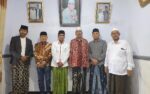 Silaturahmi ke Pimpinan Pesantren Bangkalan, Paslon Manfaat Harapkan Simpati Masyarakat
