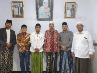 Silaturahmi ke Pimpinan Pesantren Bangkalan, Paslon Manfaat Harapkan Simpati Masyarakat