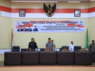 Wali Kota Abdullah Mokoginta Hadiri Rapat Paripurna Penyampaian Kebijakan Umum APBD