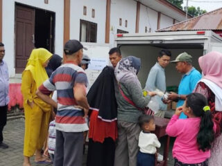 DKP Kotamobagu Gelar Gerakan Pangan Murah di Desa Bilalang Satu
