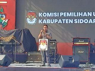 Kirab Maskot Pilkada Sidoarjo 2024 Digelar di Pasar dan Terminal Porong