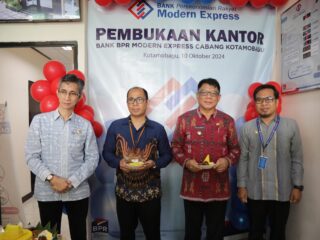 Wali Kota Abdullah Mokoginta Hadiri Peresmian Kantor BPR Modern Express