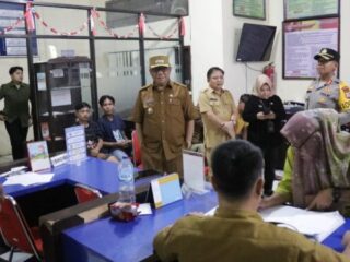 Pastikan Pelayanan Dokumen Kependudukan Lancar, Wali Kota Kunjungi Disdukcapil