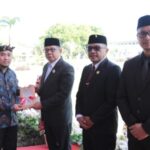 Penjabat Wali Kota Luncurkan Buku Karya Putra Daerah Kotamobagu
