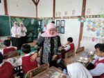 Khofifah Tinjau Pelaksanaan Program MBG di Bangkalan