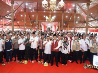 Mensos Gus Ipul Salurkan Bantuan Rp 650 Miliar ke Bangkalan
