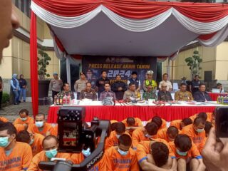 Polresta Sidoarjo Musnahkan Barang Bukti dan Ungkap Keberhasilan Jaga Kamtibmas di 2024