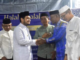 Bupati Buton Hadiri Halal Bi Halal di Pondok Pesantren Anwarul Musthofa