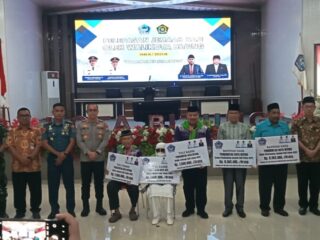 Lepas 116 Jemaah Calon Haji, Wali Kota Bitung Beri Uang Saku Tambahan