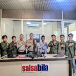 Satlantas Polres Sampang Imbauan Tertib Lalu Lintas Melalui Siaran Radio