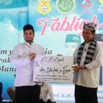 Ustadz Abdul Somad Meriahkan Tabligh Akbar di Buton