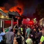 Kebakaran Gudang Sembako di Girian Weru Dua, Kerugian Capai Rp 800 Juta
