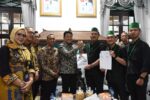 Mahasiswa HMI Sidoarjo Tunjukkan Kepedulian, Temui Bupati dan Serahkan Policy Brief