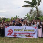 Polri untuk Masyarakat, Polres Kotamobagu Gelar Bakti Sosial di TPU Mogolaing