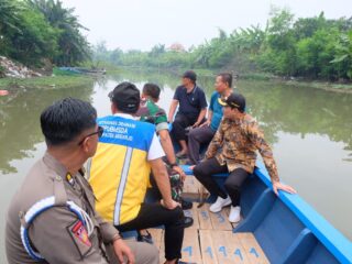 Tekan Risiko Banjir, Bupati Sidoarjo Tinjau Normalisasi Sungai Mbah Gepuk