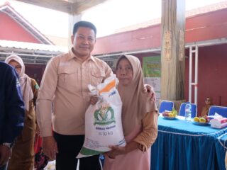 Bupati Sidoarjo Pastikan Penyaluran Bantuan Pangan Tepat Sasaran