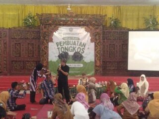 Disbudpar Bangkalan Gelar Pelatihan Tongkos, Lestarikan Warisan Budaya Lokal