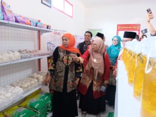 Gubernur Jatim Tinjau Kesiapan Koperasi Merah Putih di Sidoarjo Jelang Peluncuran