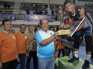 Bupati Asahan Resmi Tutup Turnamen Bola Voli Bupati Cup