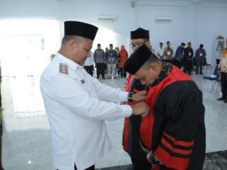 Wakil Bupati Asahan Lantik dan Bait Dewan Juri FSQ Tingkat Kabupaten Asahan Tahun 2025