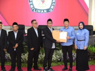 KPU Sidoarjo Tetapkan Subandi-Mimik Sebagai Bupati dan Wakil Bupati Terpilih 2024