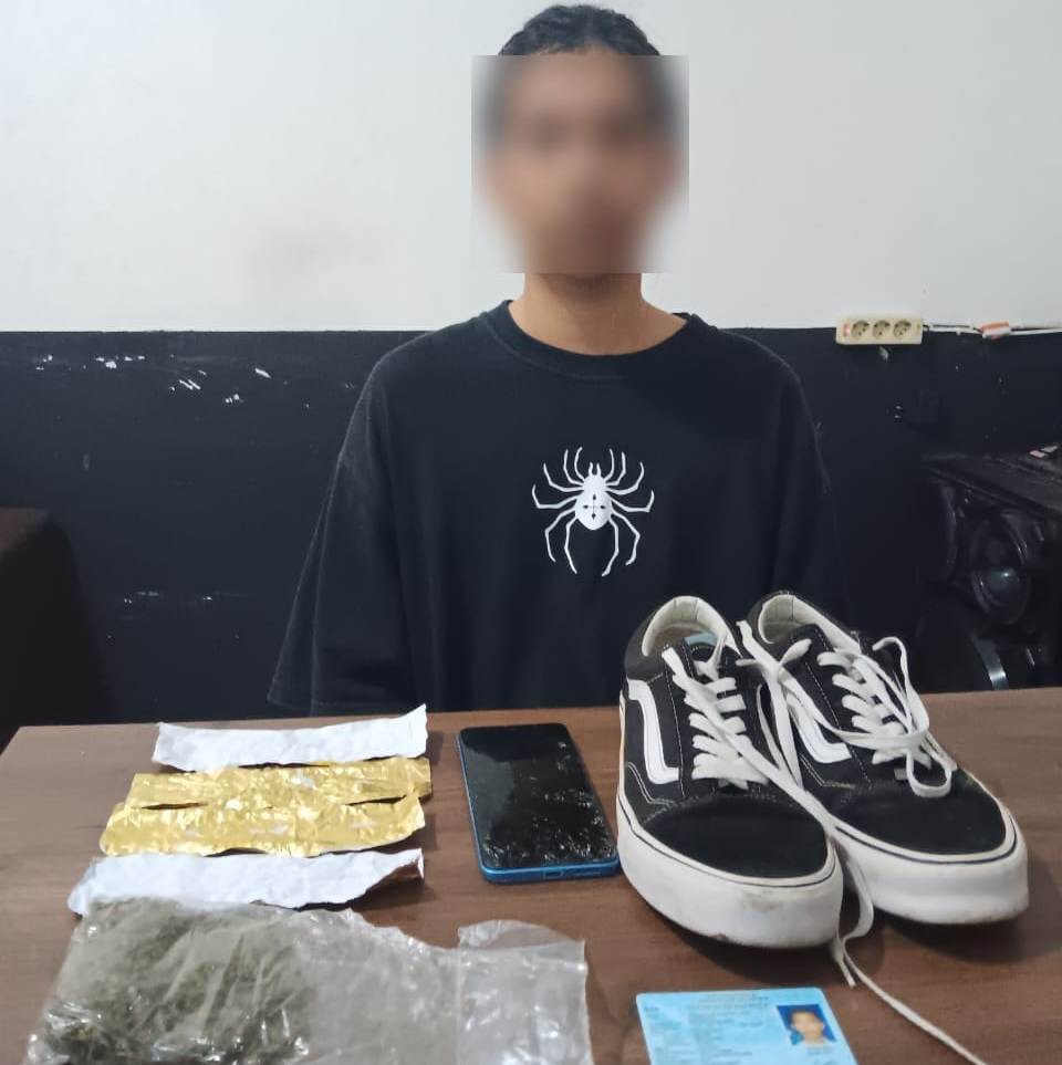 Polres Bitung Tangkap Pemuda Pembawa Ganja di Pelabuhan Samudera