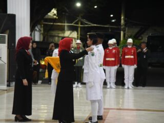 Wakil Bupati Sidoarjo Kukuhkan 76 Anggota Paskibraka Tahun 2025