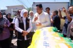 Gubernur Jatim Tinjau Pasar Murah di Sidoarjo, Pastikan Akses Sembako Terjangkau