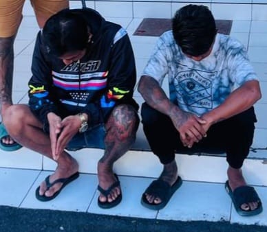 Niat Lindungi Anak, Seorang Ibu Luka Ditikam Dua Pria