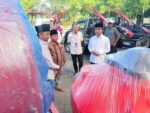 Pemkab Bangkalan Salurkan Bantuan Air Bersih dan Alat Pertanian Atasi Dampak Kekeringan