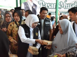 Pemprov Jatim Gelar Pasar Murah di Sidoarjo, Gubernur Khofifah: Harga Jauh di Bawah HET