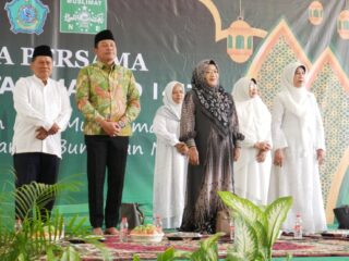 Peringati Maulid Nabi Muhammad SAW, Bupati Subandi: Mari Hidup Rukun dan Jaga Kelestarian Alam