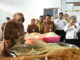Wabup Sidoarjo Sidak Dapur MBG, ini Temuannya