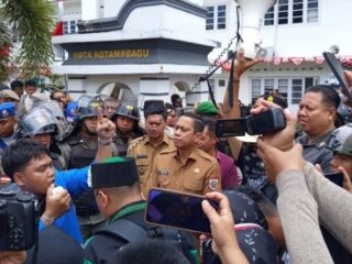 Wali Kota Weny Gaib Sambut Aksi Damai Mahasiswa Kotamobagu