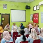 Bappenas Tinjau Layanan KB Pasca Persalinan di Bangkalan