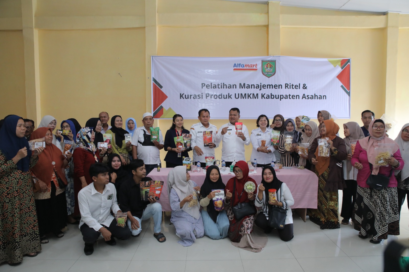 Wakil Bupati Asahan Buka Pelatihan Manajemen Ritel dan Kurasi Produk UMKM